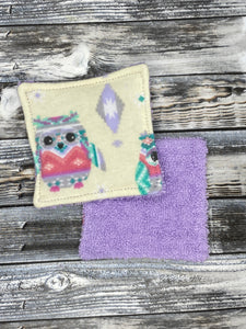 Owl on Lavender Make-Up Remover Pad