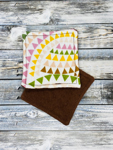 Triangle Banner on Brown Flannel Make-up Remover Pads